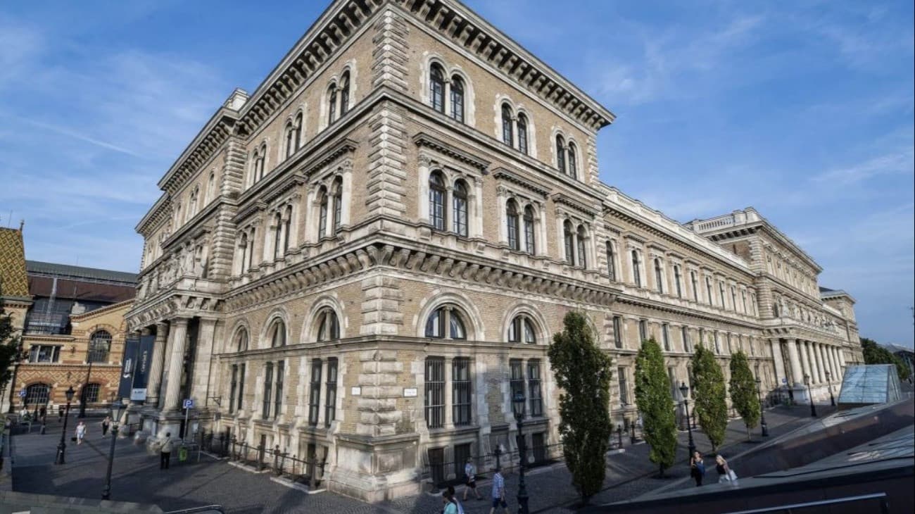 Újabb milliárdok érkeznek Magyarországra az unióból, a diákok is örülhetnek