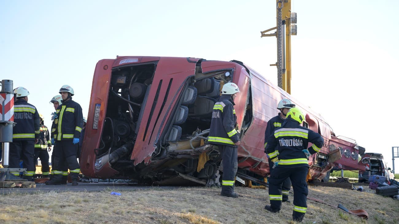 M3-as buszbaleset: újabb 12 sérült térhet haza Lengyelországba