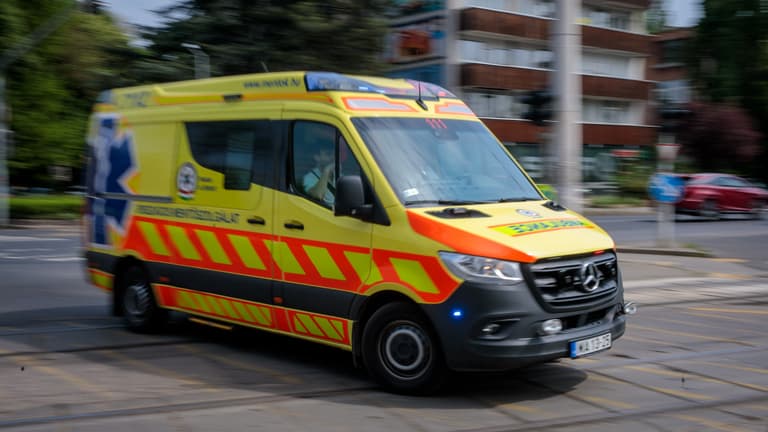 Újra kellett éleszteni egy mentőst egy budapesti edzőteremben, kollégái mentették meg az életét