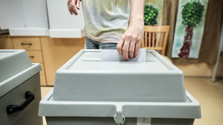 Magyar Péter bejelentést tett, újabb kétharmados győzelmet arattak