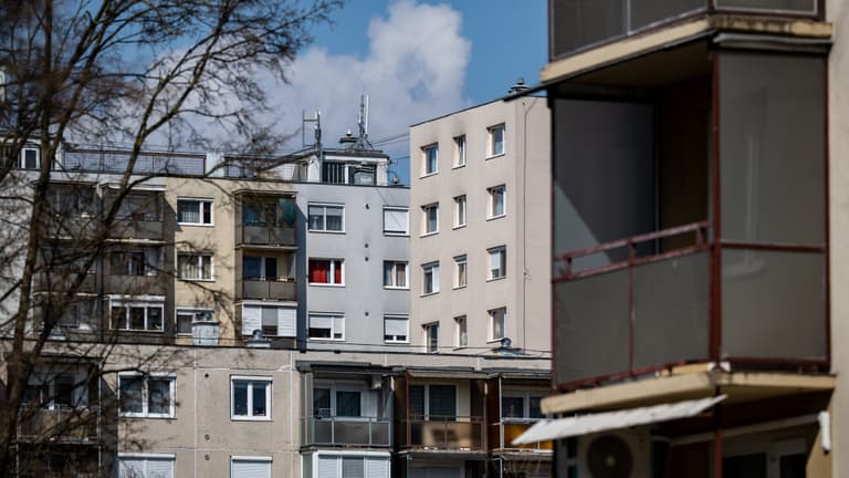 Titokban megszűnhet a közszolgálati dolgozók évi egymillió forintos lakhatási támogatása