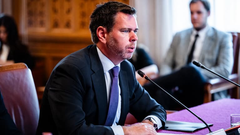 Vitézy Dávid leállíttatta a zuglói fakivágásokat, és új pozíciót hoz létre a MÁV-nál