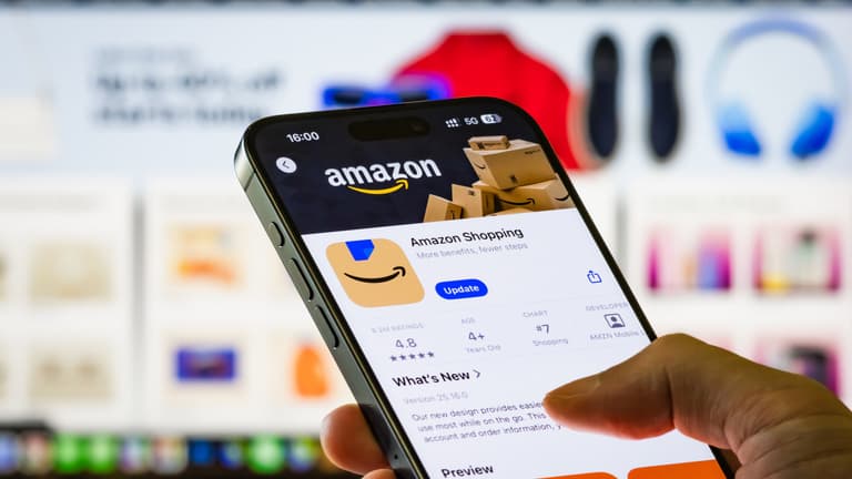 Hatalmas botrány az Amazonon, nem tudott róla, mégis könyvet írtak az életéről
