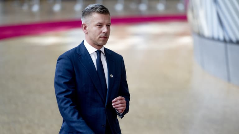 Die Zeit: Magyar Péter módszerei Orbán Viktort idézik