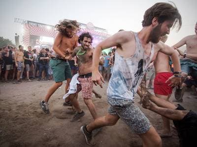 Sátorra dőlt unikornis és bujkálás a cirkuszban: a legemlékezetesebb Sziget-élményeink
