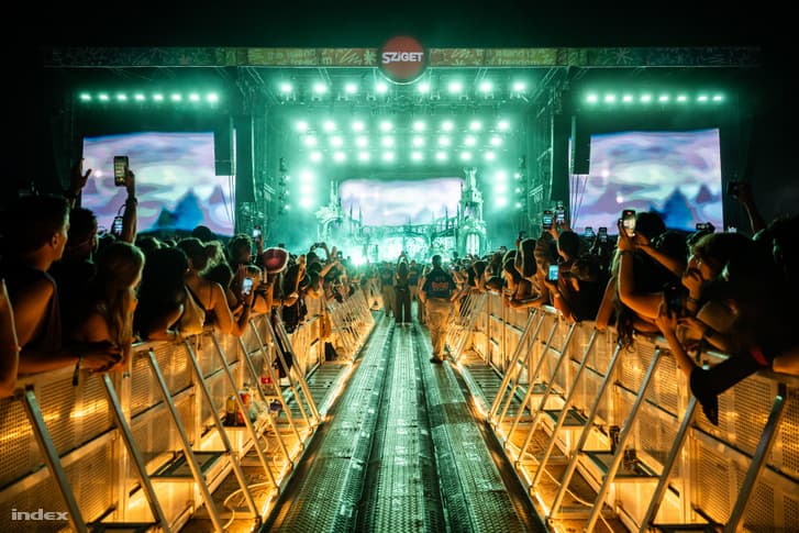 Magyar nyelvű szakácskönyv és szobabicikli is van a Sziget idei sztárfellépőinek kívánságlistáján