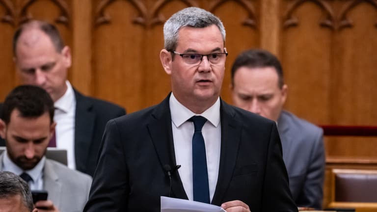 Magyar Péter meglátta Takács Péter bejegyzését, azonnal nekiment: Nem szégyelled magad?