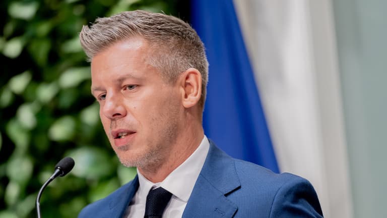 Magyar Péter: Több tucat felajánlás érkezett a paksi építkezéshez, de Orbán Győző még nem jelentkezett
