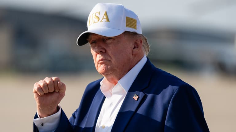 Fordulat az amerikai vámháborúban: Trump három napot adott Kanadának