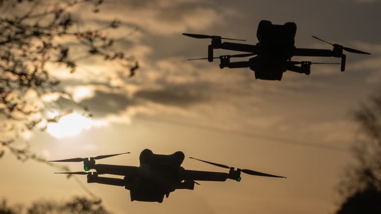 Milliós drónhadsereg jön, már a mesterséges intelligencia irányít a csatatéren