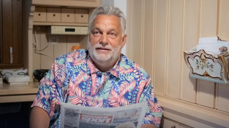 Ismét lencsevégre kapták Orbánt Viktort, már Tiborcz Istvánnal hajókázik az Adrián