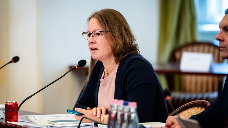 Nem engedték be a DK képviselőjét a Tisza Párt közbiztonsági lakossági fórumára