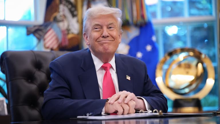 Trump teljesen elszabadult, se kiköpni, se lenyelni nem tudják