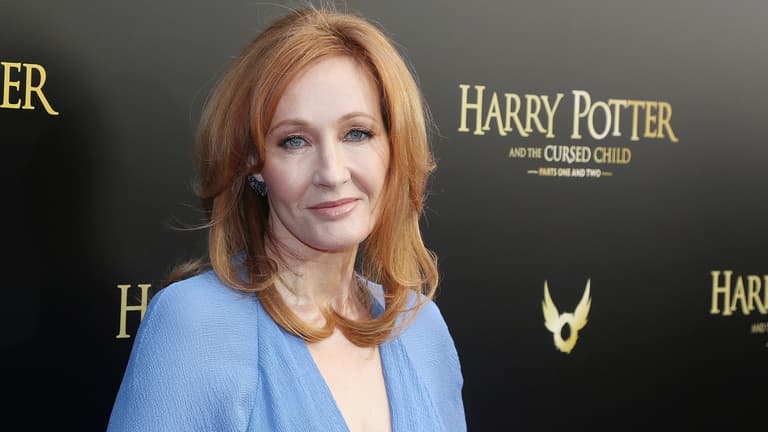 Orosz oligarchákat is lepipál J. K. Rowling, kiszivárgott az írónő féltve őrzött titka