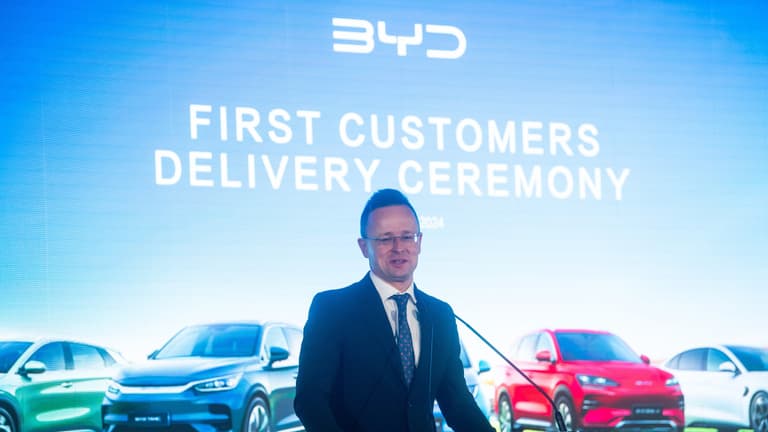 A rendőrség nem indít eljárást Szijjártó Péter BYD-ügyében