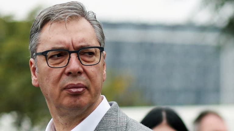 Megtámadták Alekszandar Vucsics édesanyját, lökdösték és kiabáltak vele