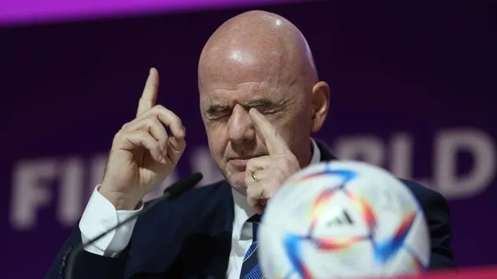 UEFA: „A labdarúgás lelke és irányítása nem árucikk!”