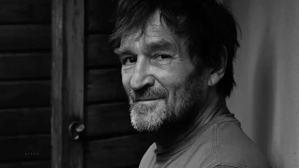 Cserhalmi György kapja a Magyar Érdemrend nagykeresztjét