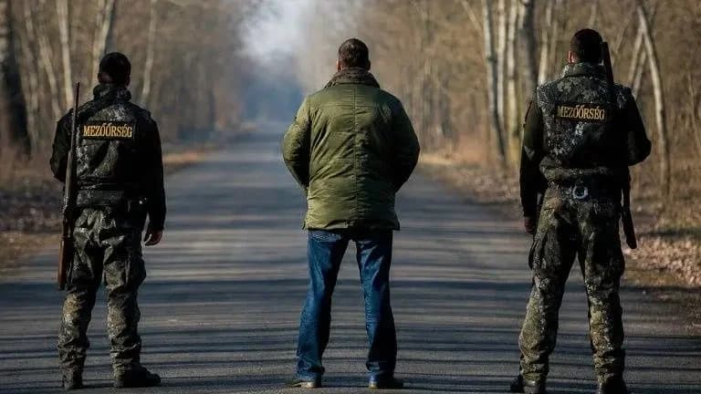Toroczkai László: A politikusok feladata az emberek, nem pedig az üzleti körök érdekeinek képviselete