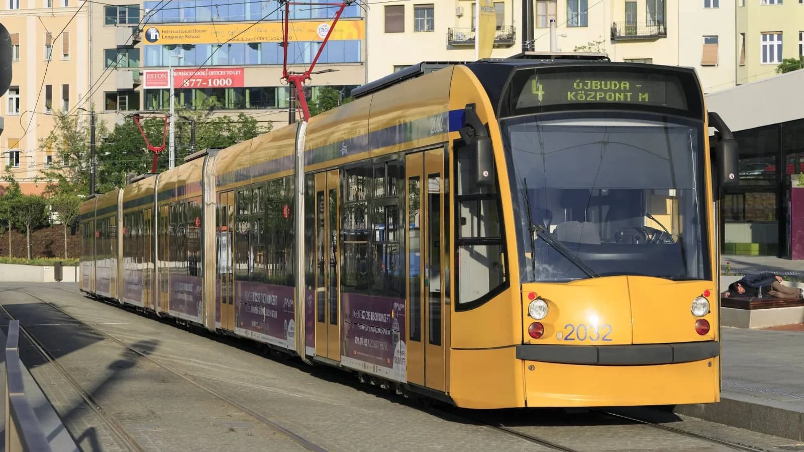 Reagált a BKV Bódis Kriszta vízosztásával kapcsolatban