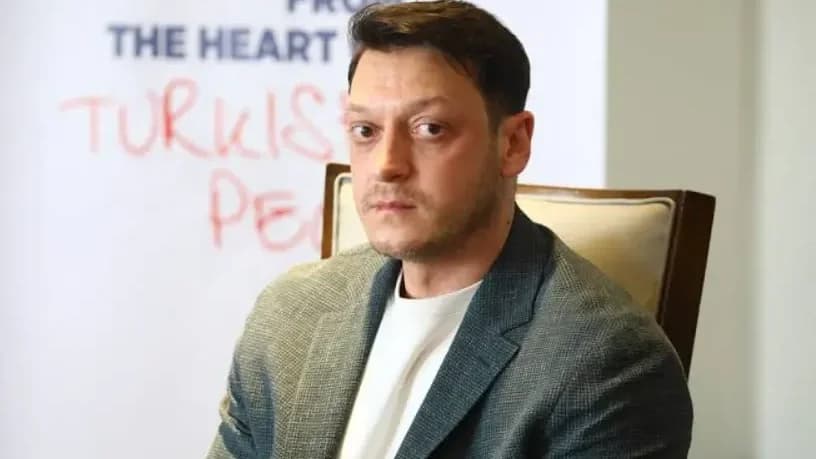 Özil: A FIFA kettős mércét alkalmaz, amit lehet Izraelnek, , azért bünteti Oroszországot