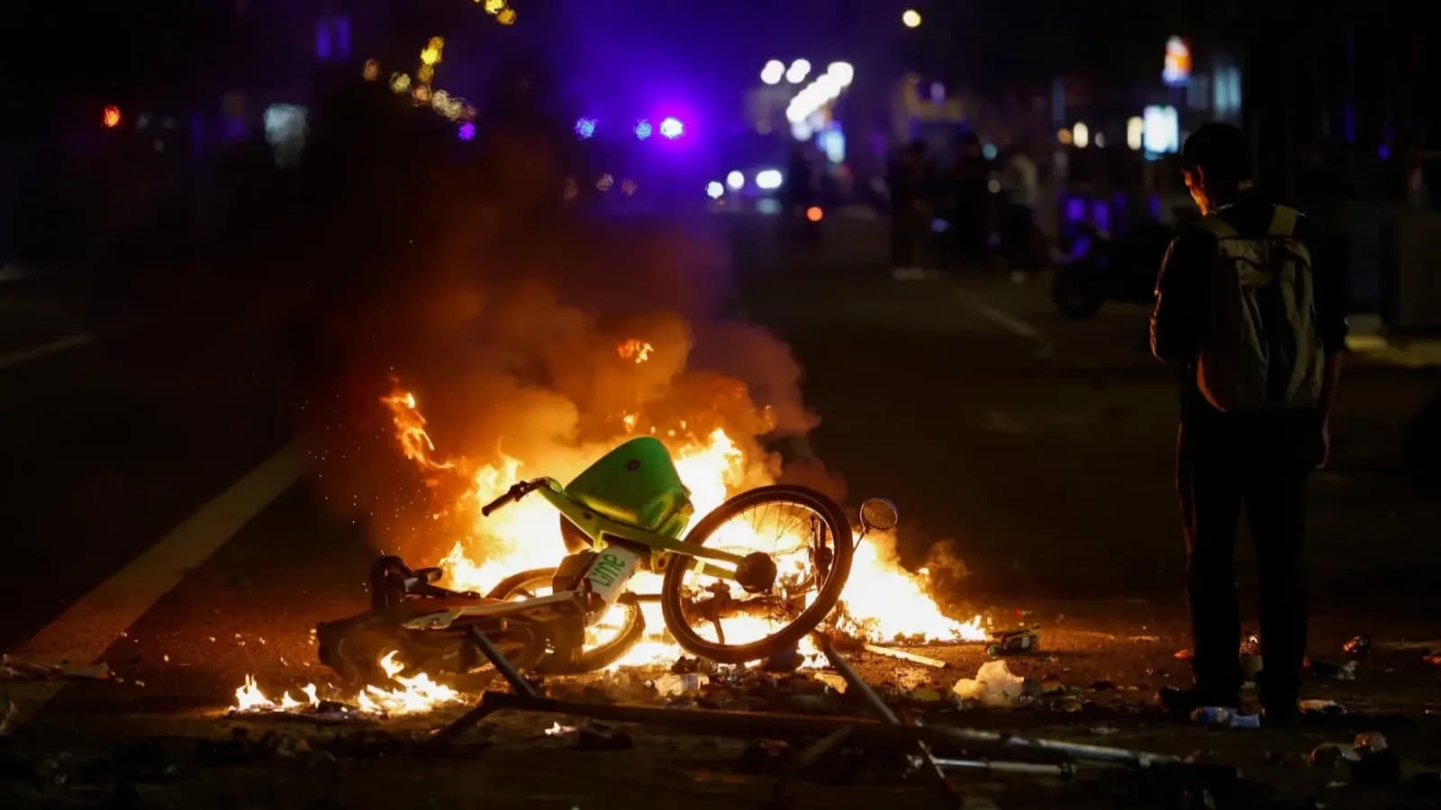 Barcelonában is rongálásba és fosztogatásba kezdtek a „diáktüntetők”