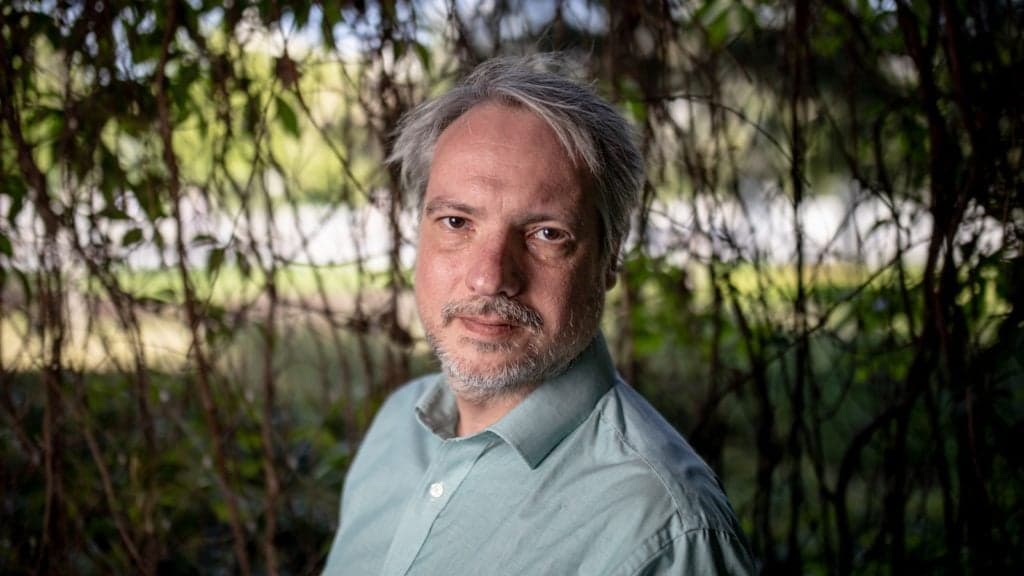Egyik szemük sír, a másik nevet: így búcsúzik Magyari Pétertől a Válasz Online