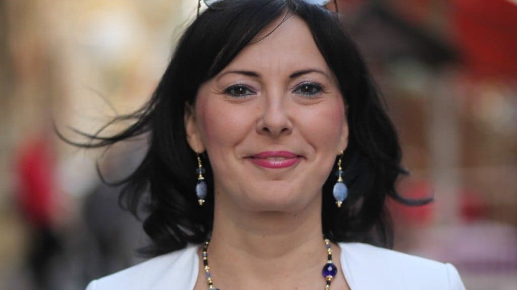 Pert nyert Perintfalvi Rita a Hír FM ellen: 3 millió forint sérelemdíjat ítéltek meg neki (Videóval)