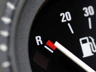 Elképesztő csúcson a dízel, de a magyar autósok még jól járnak