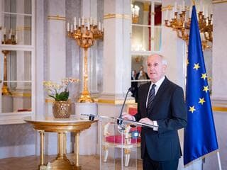 Baka András: „Nem politikai meggyőződés alapján ismerünk el embereket”