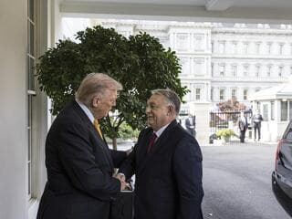 Milliók a VIP-várókban: kiderült, mennyiből utaztak Orbán Viktorék tavaly novemberben Washingtonba