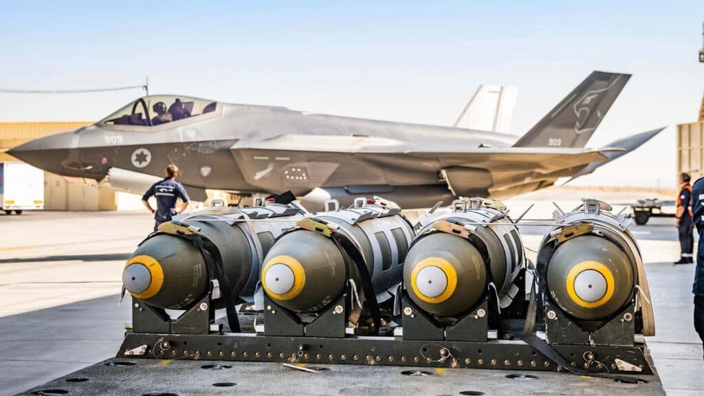 Jönnek az izraeli JDAM-ok: új precíziós bombákat fog gyártani az izraeli hadiipar