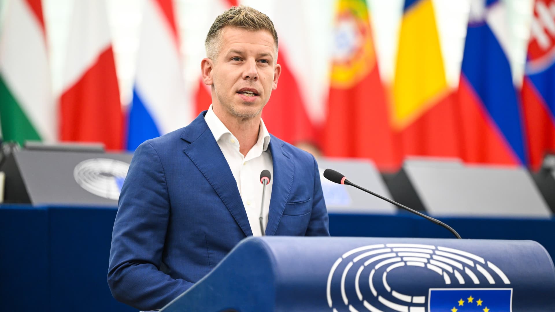 Magyar Péter bejelentést tett az energiavészhelyzettel kapcsolatosan: nagyfogyasztókat kapcsolhat le a kormány