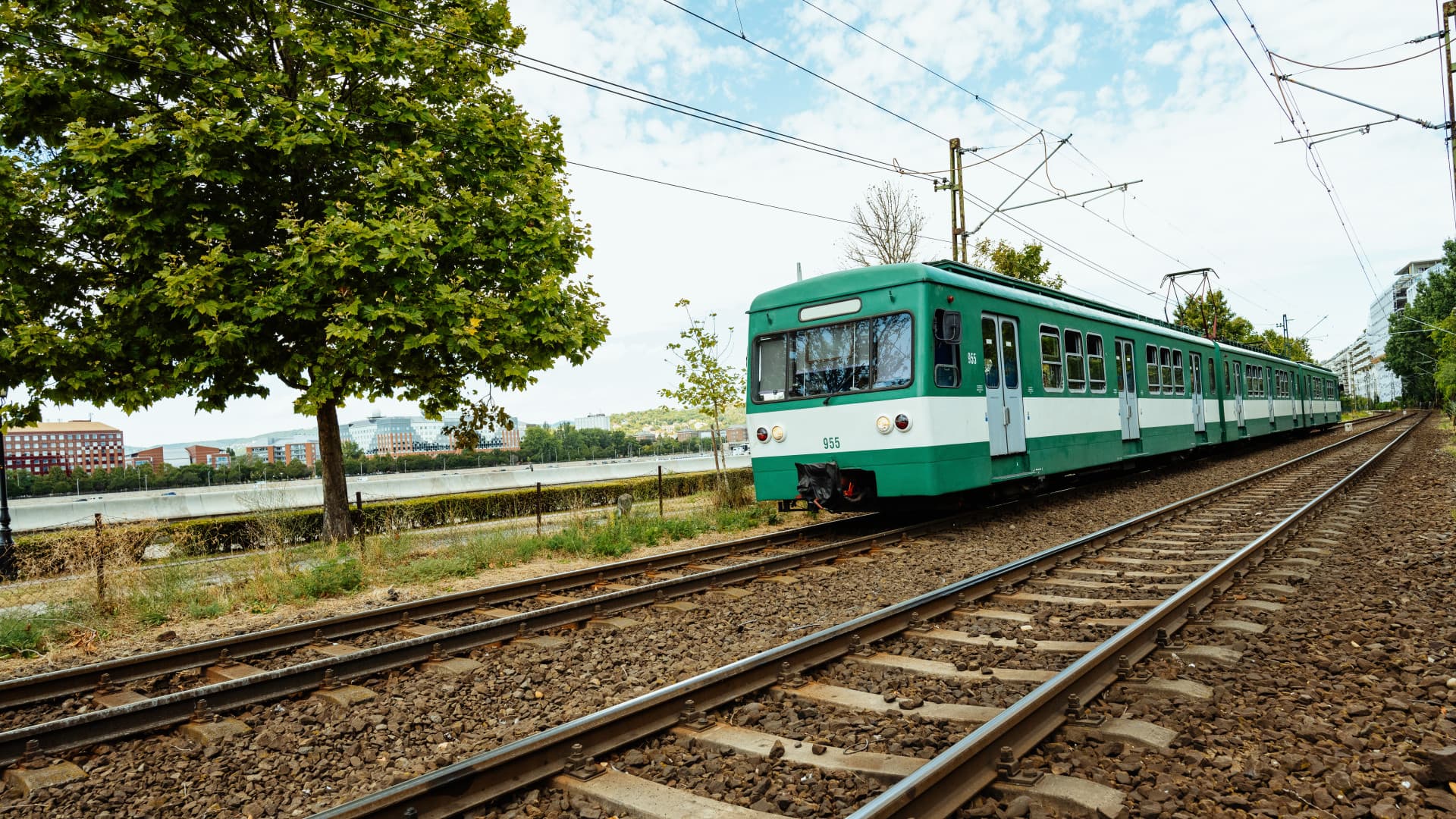Óriási tömegre készülnek a Sziget Fesztivál idején, mindent bevet a MÁV a következő napokban