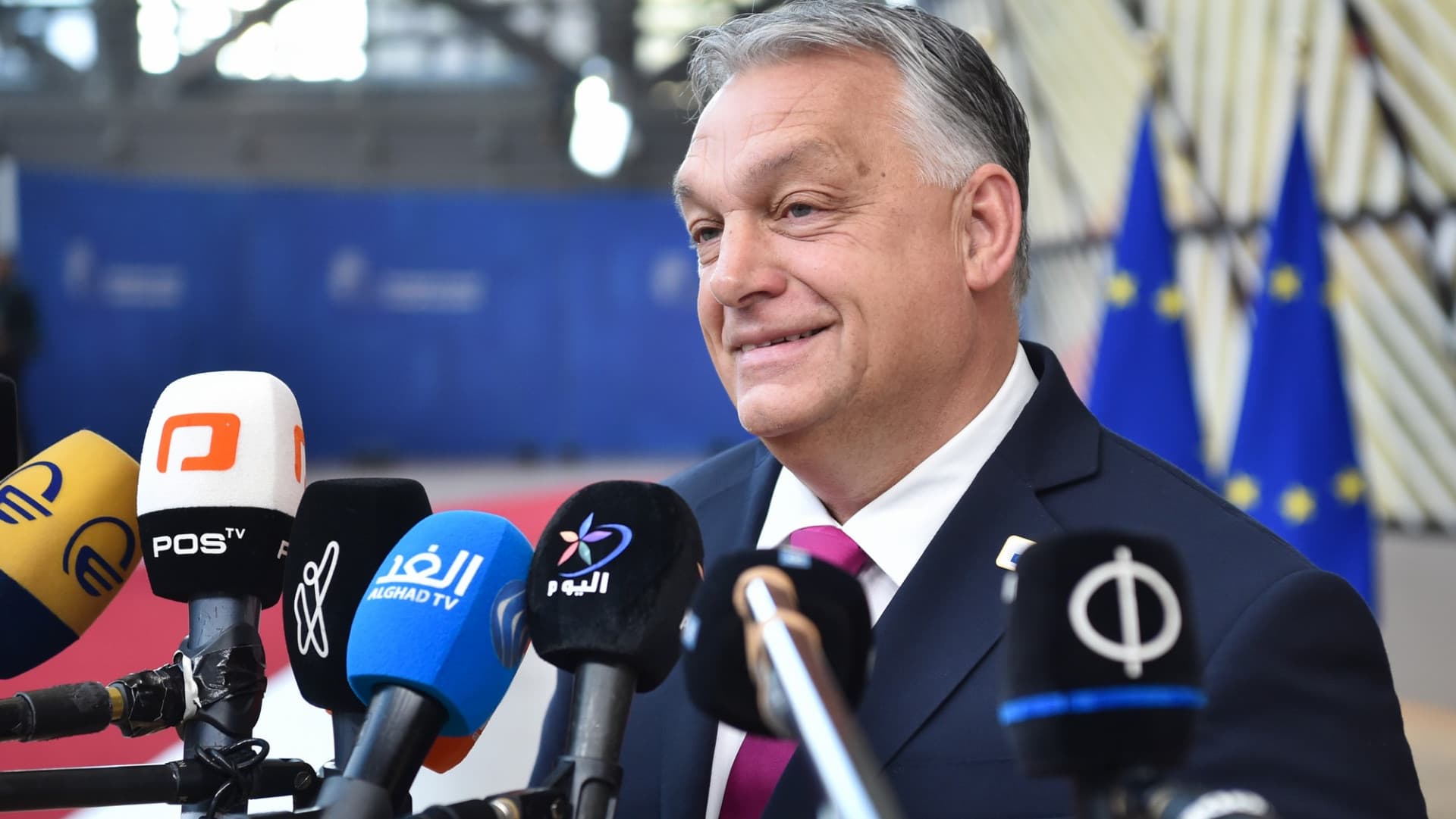 Nem nyilvános határozatból derült ki, hogyan gyorsította volna fel a kifizetéseket az Orbán-kormány