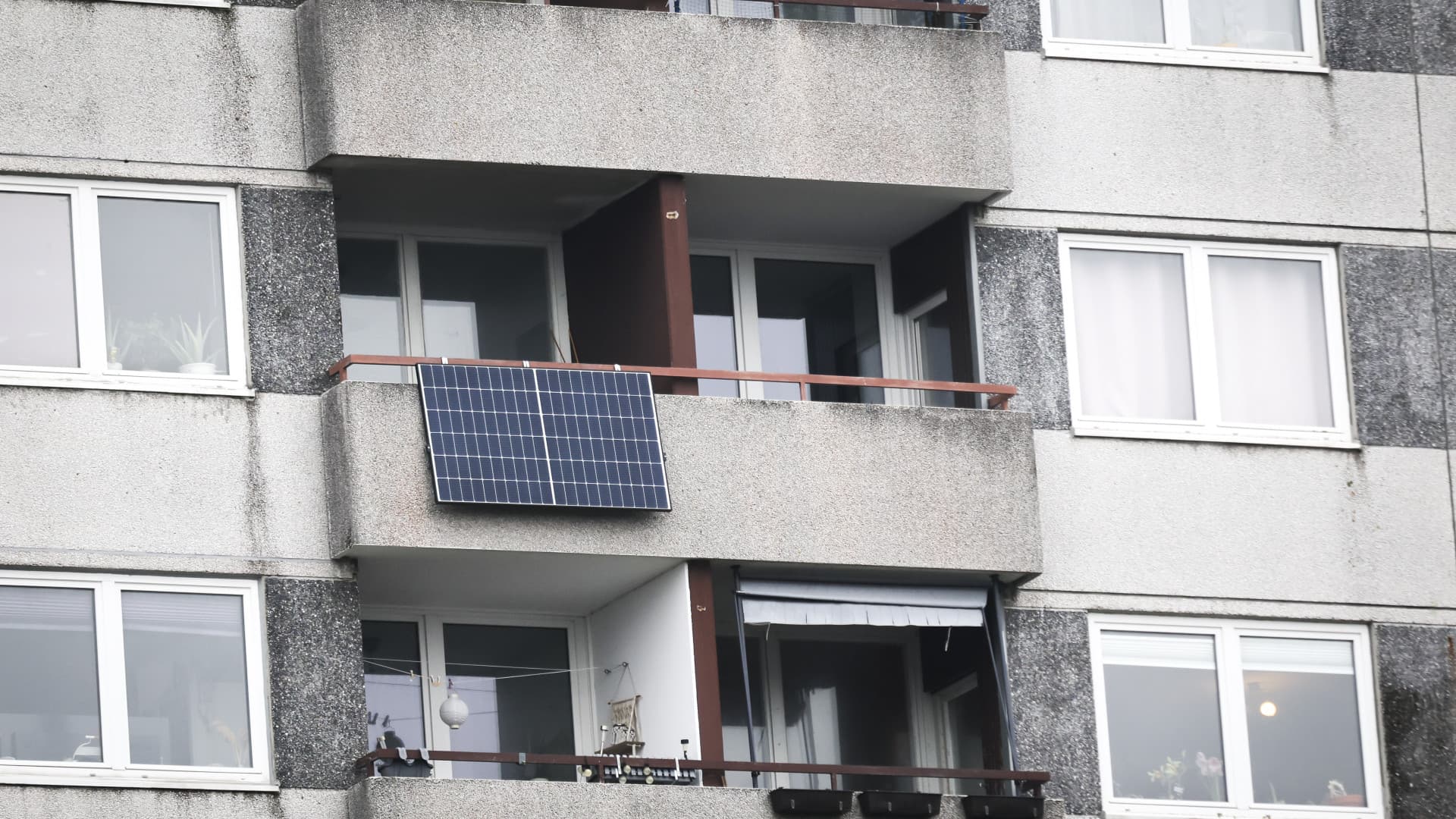 Megígértük Brüsszelnek, hogy engedélyezzük, aztán rendeletben betiltottuk