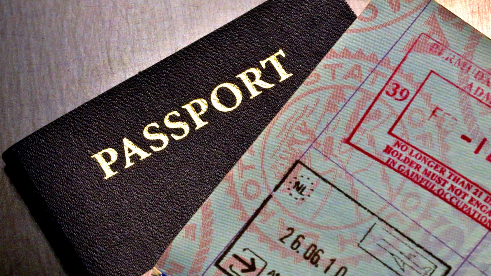 Ezek most a világ legerősebb útlevelei – A magyar okmány is előkelő helyen végzett
