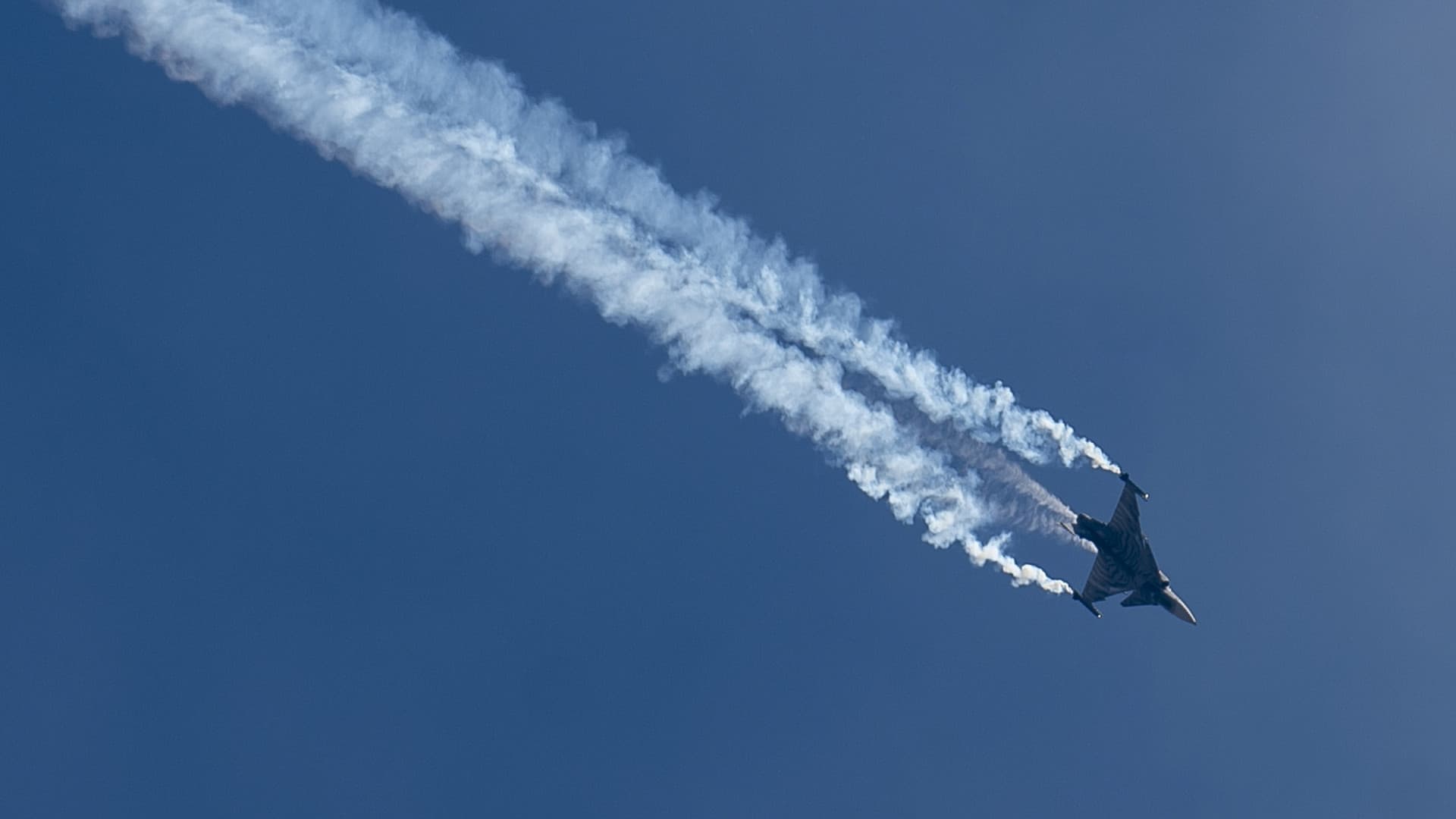 Tájékoztatást adott a mentőszolgálat a lezuhant Gripen vadászgép pilótájáról