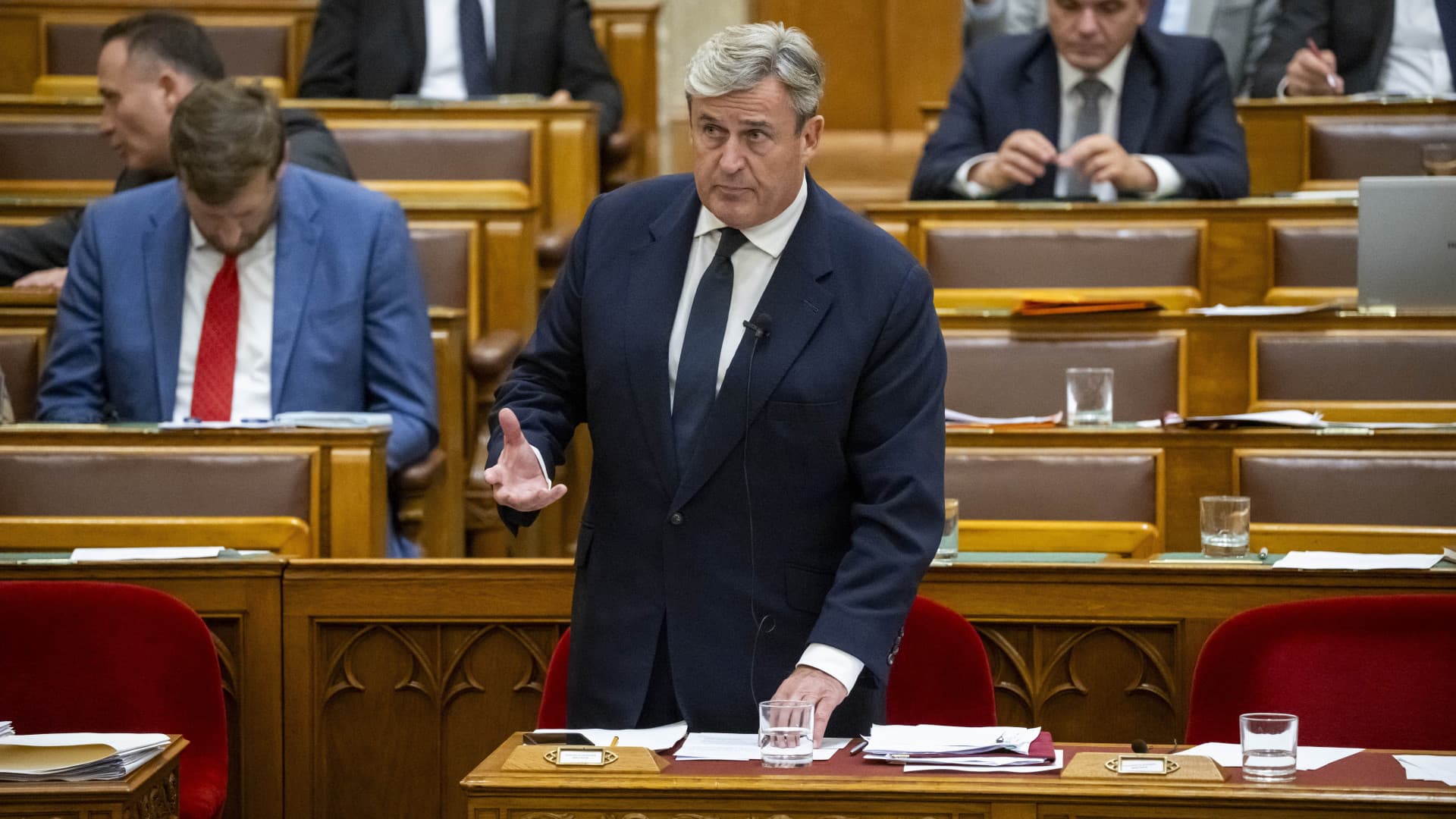 Rendkívüli bejelentéseket tett Kapitány István: átvilágítás indul az iparkamaránál, biztost neveztek ki