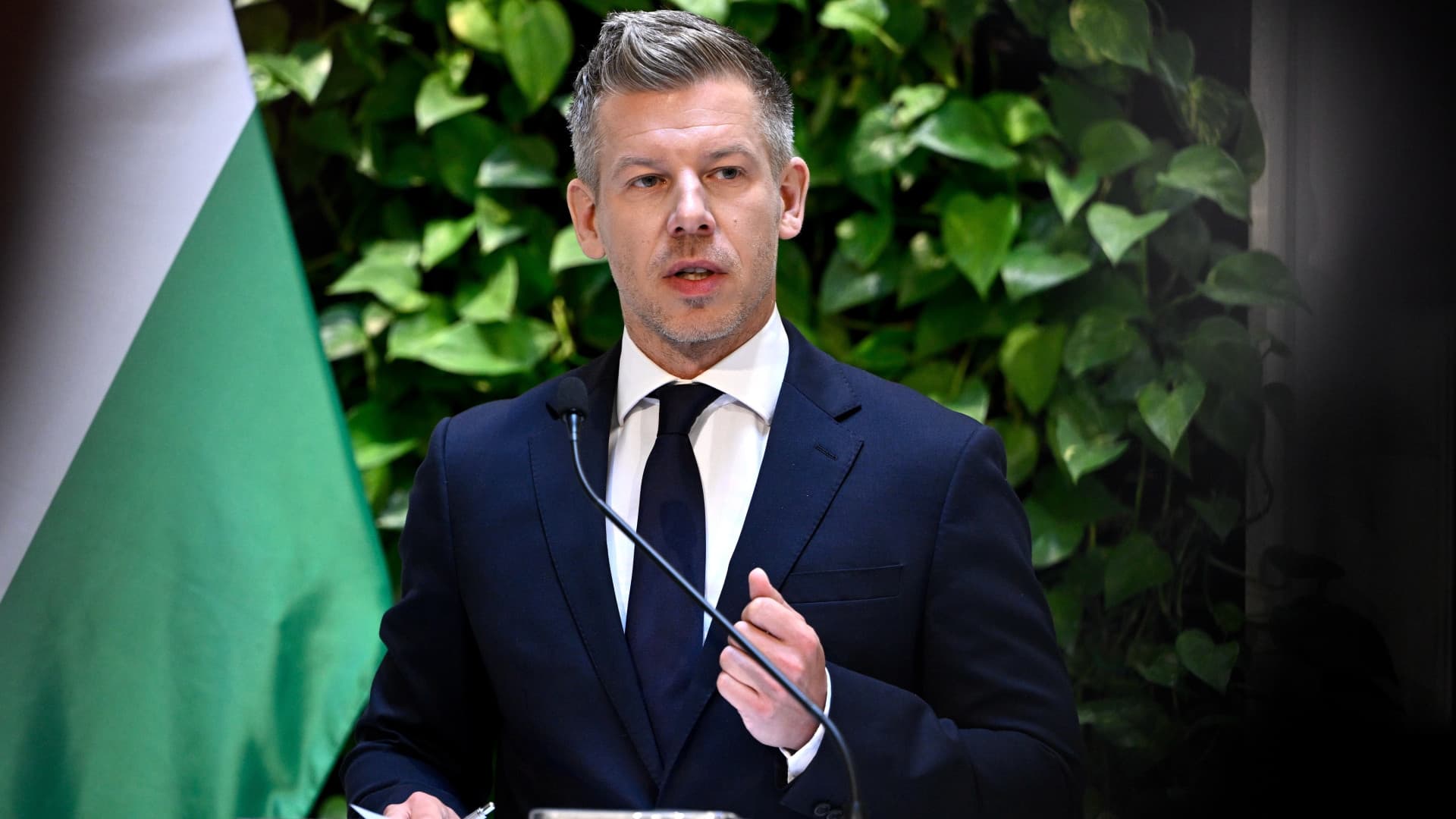 Publicus: faragott hátrányából a Fidesz, csökkent Magyar Péter támogatottsága
