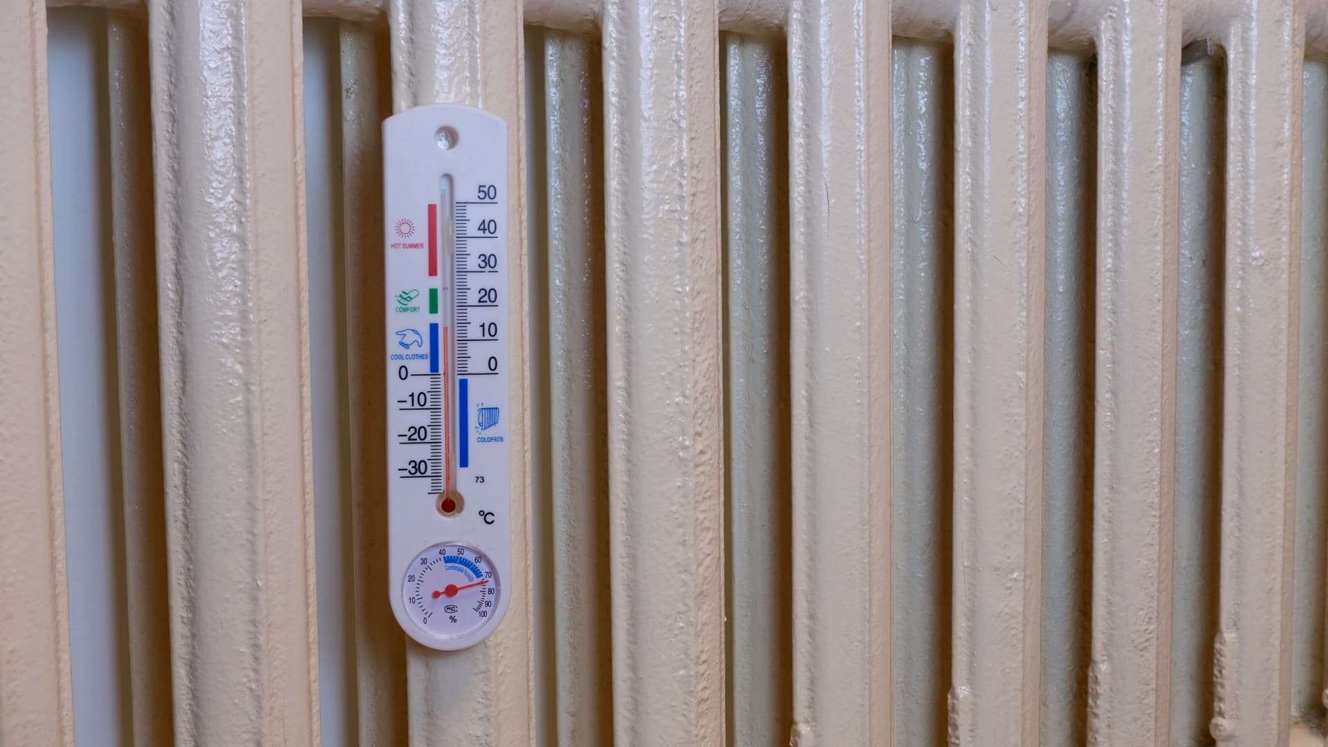 A rezsicsökkentés megszüntetését javasolják a magyar kormánynak - Hogyan lehetne igazságosabb a rendszer?