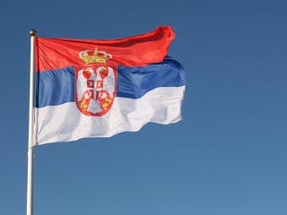 Megtámadták Vučić édesanyját, elképesztő részvételi adatok érkeznek Szerbiából
