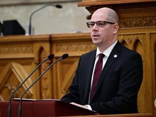 Otthagyhatja az ügyészi pályát a Polt Pétert követő legfőbb ügyész