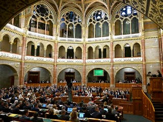 Fordulat a távozó Tótth András ügyében, ezért mondott le a Tisza-kormány államtitkára?