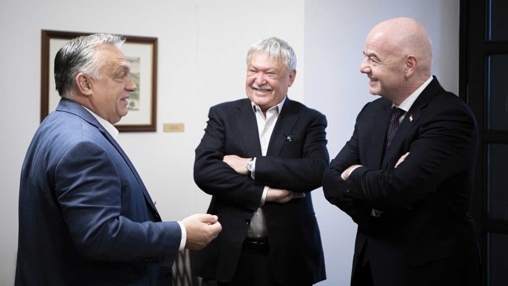 Nem áll ki Infantino mellett Csányi Sándor