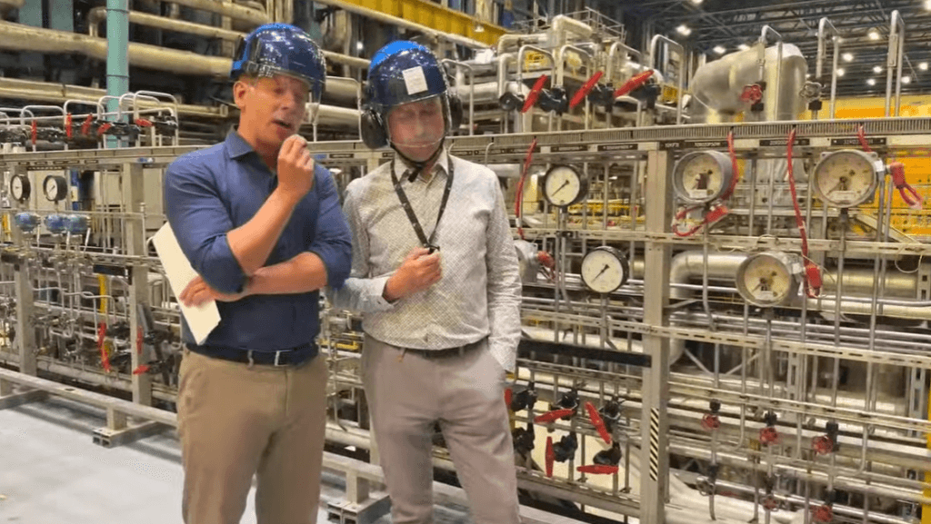 „Ilyet még Magyarország nem látott” – Magyar Péterék élőben kapcsolják vissza a Paksi Atomerőmű 3-as turbináját