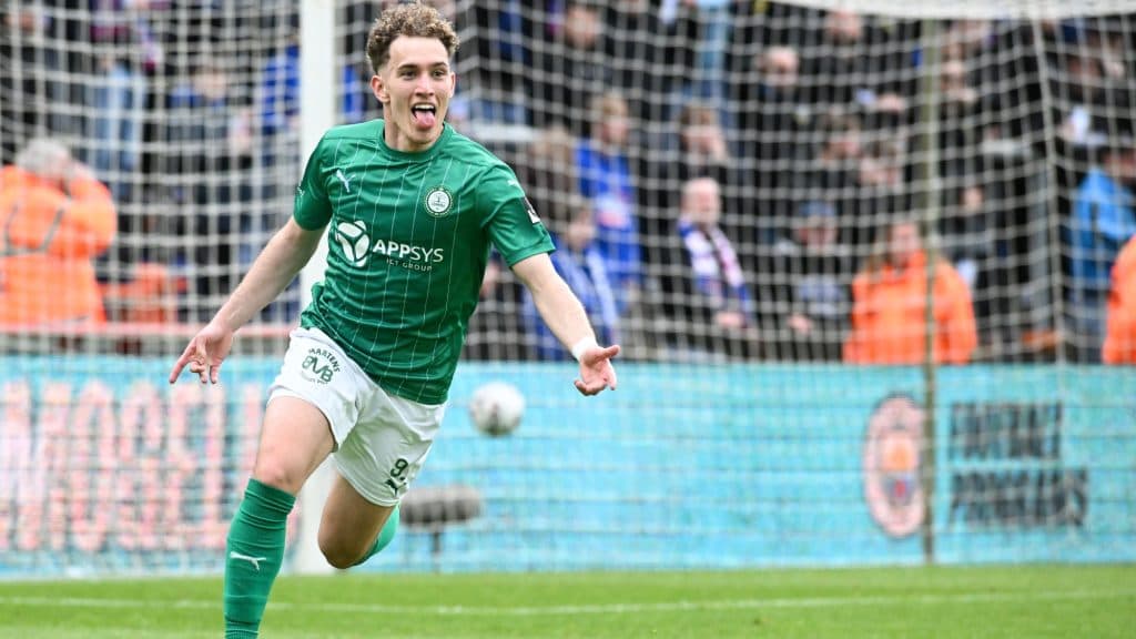 A svéd bajnokság éllovasához igazolt a 21 éves magyar futballista