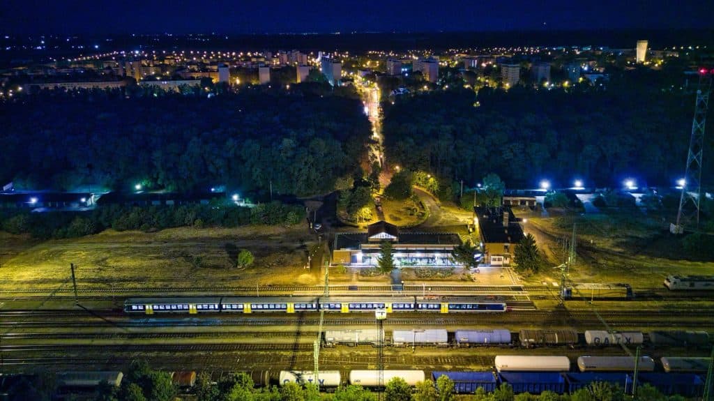 Lázár bezárta, Vitézy újraindította: újra jár a vonat Tiszaújváros és Miskolc között