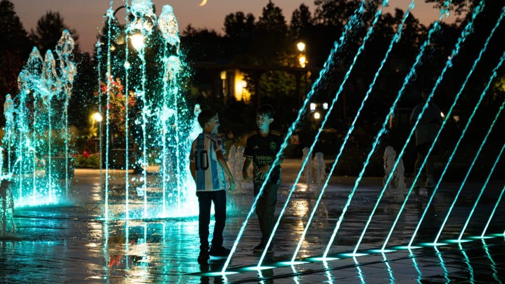 Egy éve ilyenkor: 200 ezer forintot kért a budapesti nő, mert lespriccelte a siófoki szökőkút