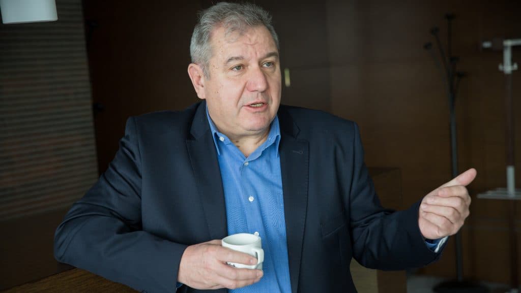 Újra Dömsödi Gábort válaszották a pásztóiak